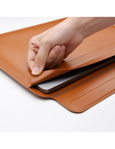 16" Macbook Brown Case
